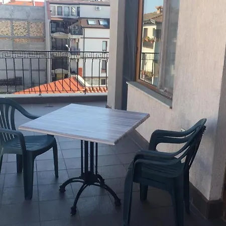 شقة Sp